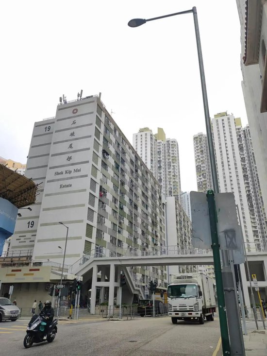 启牛配资 香港楼市再现“日光”！新房成交转旺，租金持续回升