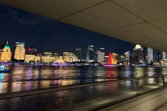 和业众 “00后”勇闯牛市！辞职All in、跟风入场、同学一起炒……赚钱就是“股神”